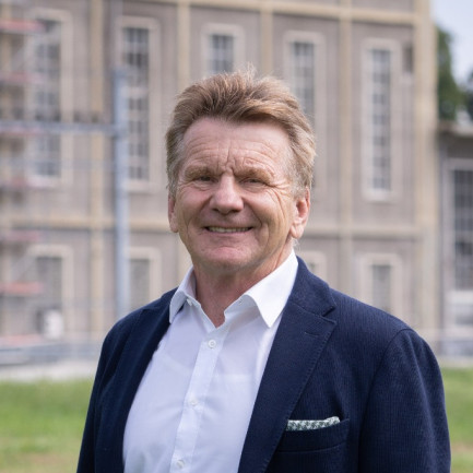 Hans-Ulrich Müller